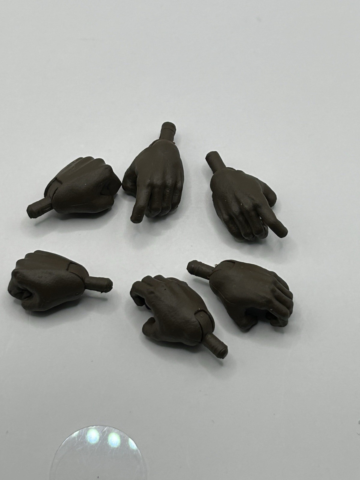 Monster Force Blackwatch Agent Dark Skin Hands X6 Fodder 1/12 Scale