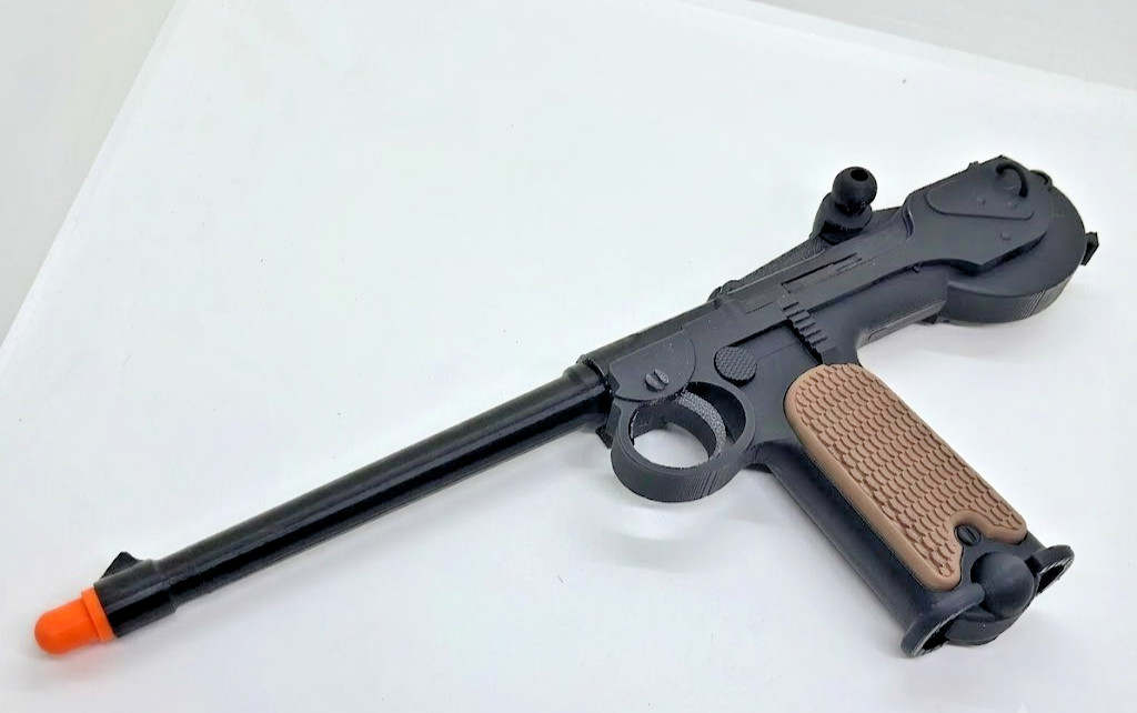 Borchardt C93 Classic Pistol 1:1 Prop Cosplay Costume