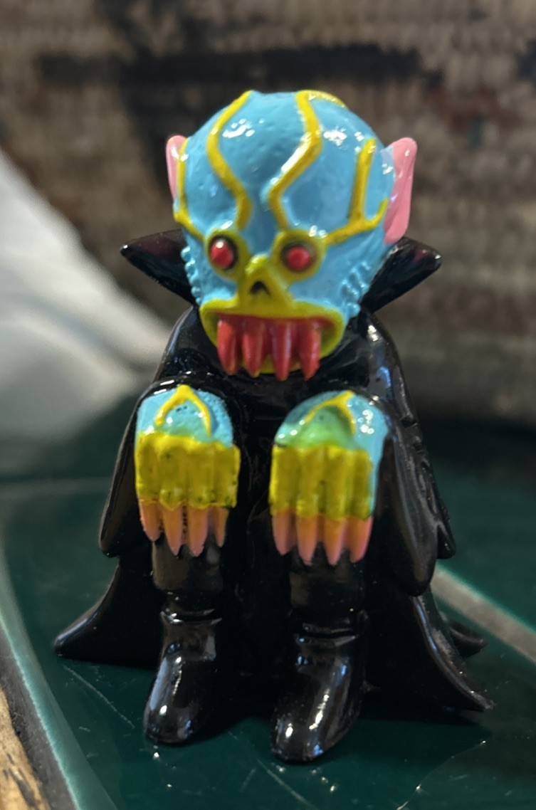 Craig Gleason The Ghoul Sitting Edition Vinyl Figure Justin Ishmael ISH