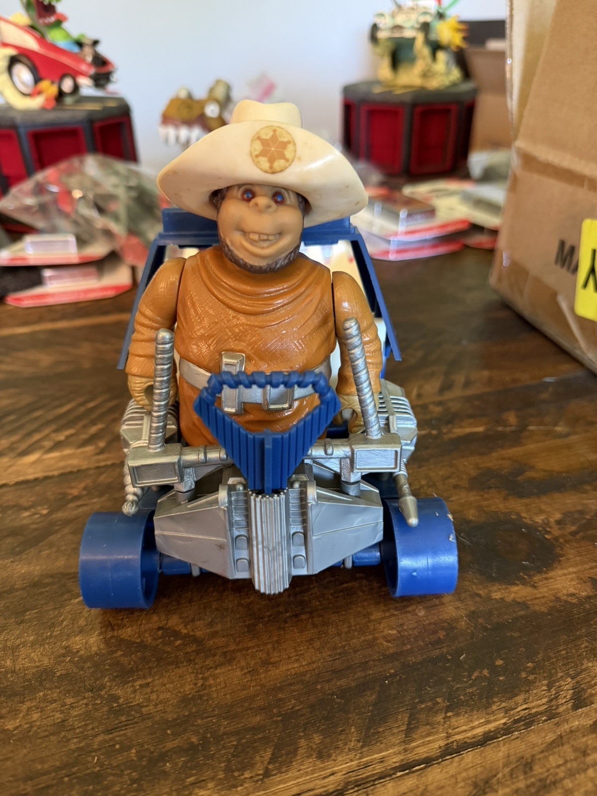 VINTAGE FUZZ BRAVESTARR DEPUTY 1986 NEAR COMPLETE WHITE BUGGY TRAILER