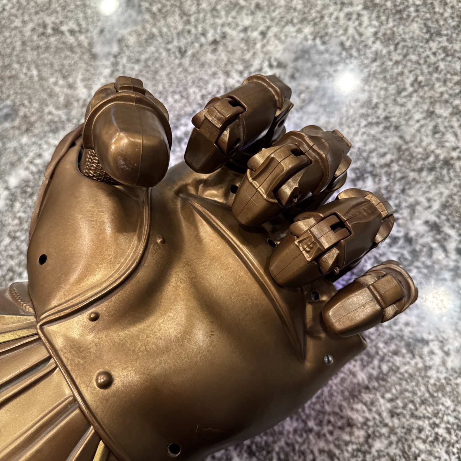 Marvel Legends Infinity Gauntlet Articulated Electronic Glove Thanos Clean Works