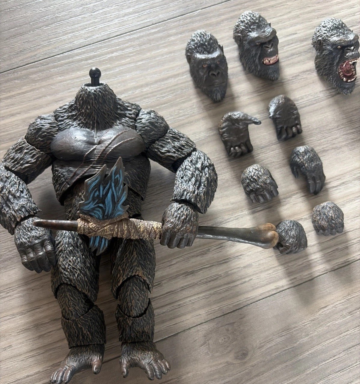 Hiya Toys Godzilla X Kong New Empire Exquisite Basic 7″ King Kong Figure VS