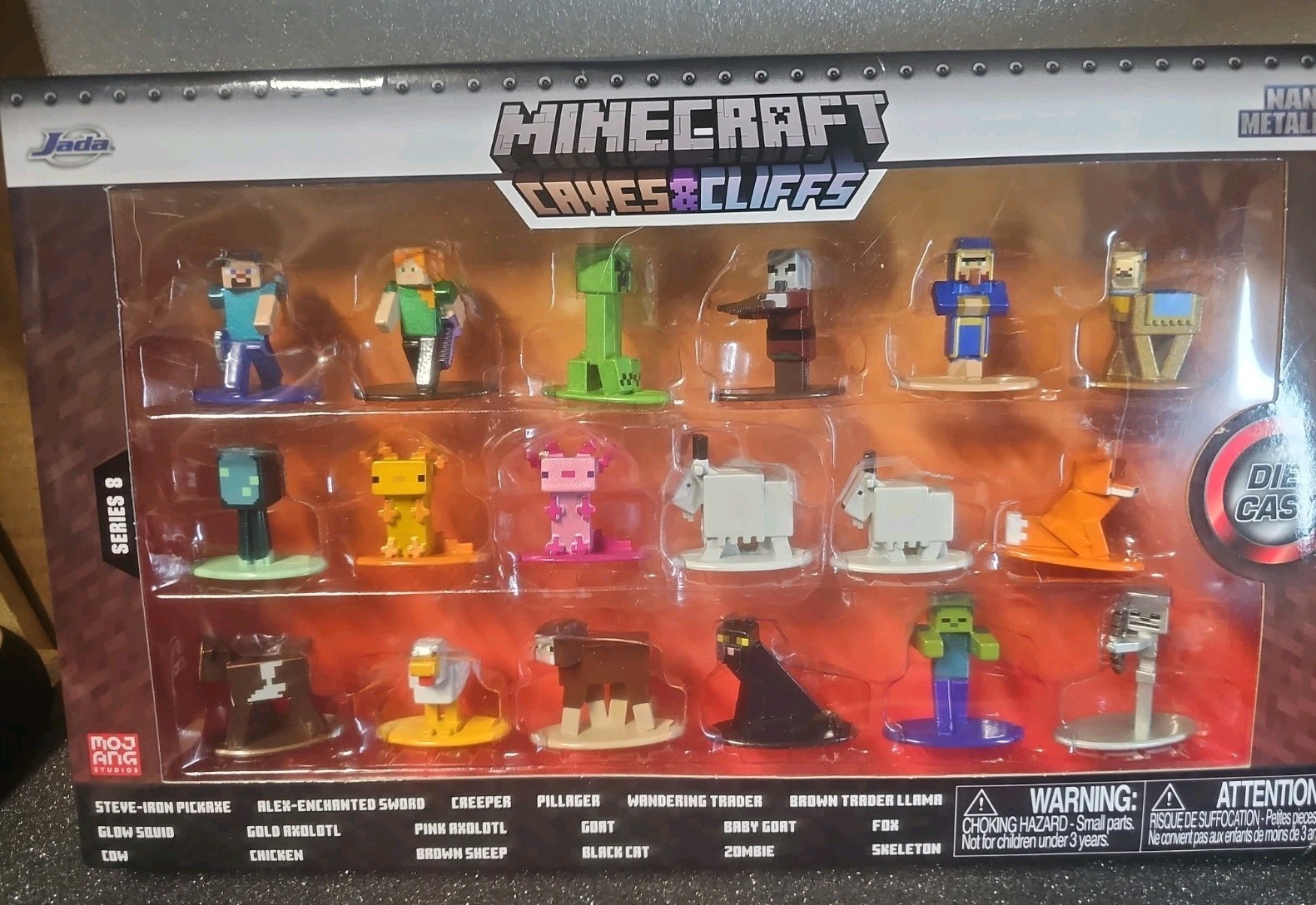 Minecraft Caves and Cliffs 1.65″ 18-Pack Series 8 Die-cast Figures Mojang BNIB