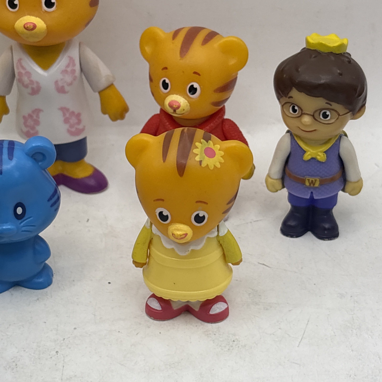 Daniel Tiger Figures Lot & Pull Back Car Toy Prince Wednesday Mom Tiger Katerina