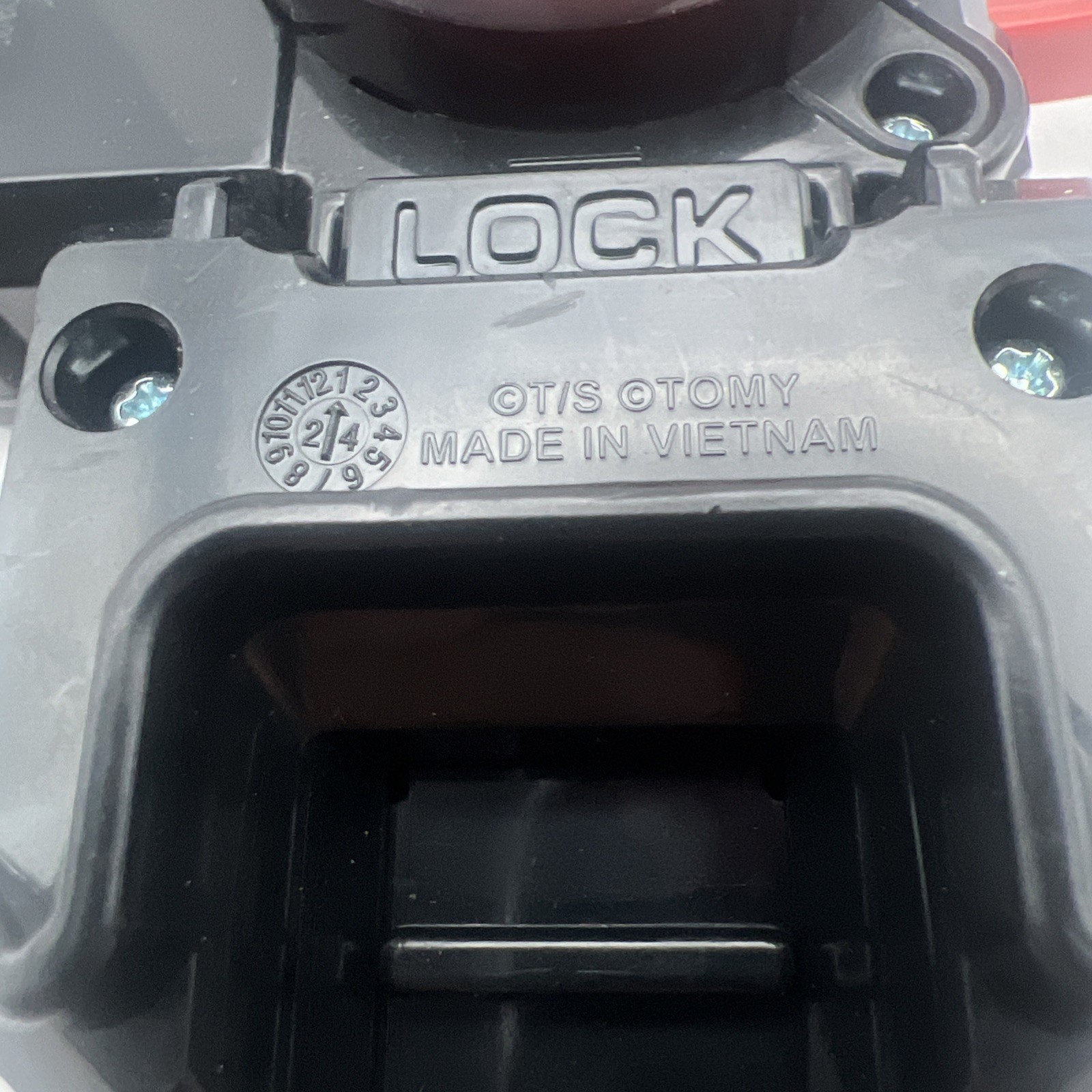 Black Launcher Grip And Red Winder Launcher For Beyblade X BX-11 Takara Tomy