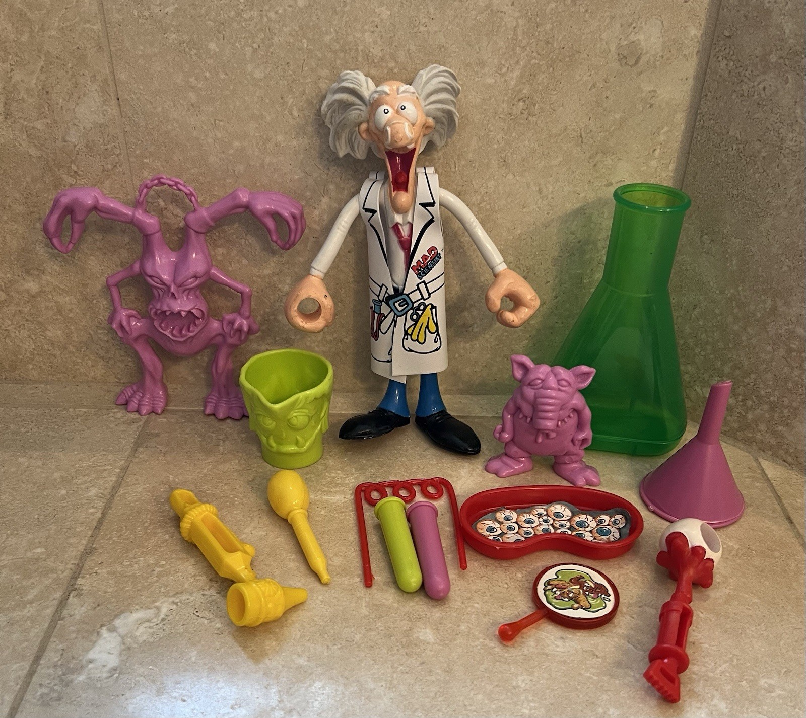 Vintage Rare Arco Mad Scientist Laboratory Set Mattel Figure & Accessories