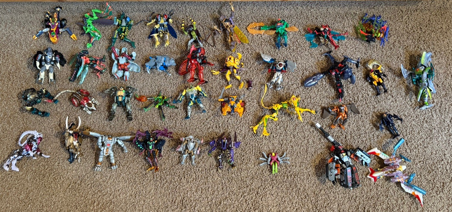 90s/2000s Beast Wars/ Transformers Lot Of 40+ Figures *READ Description*