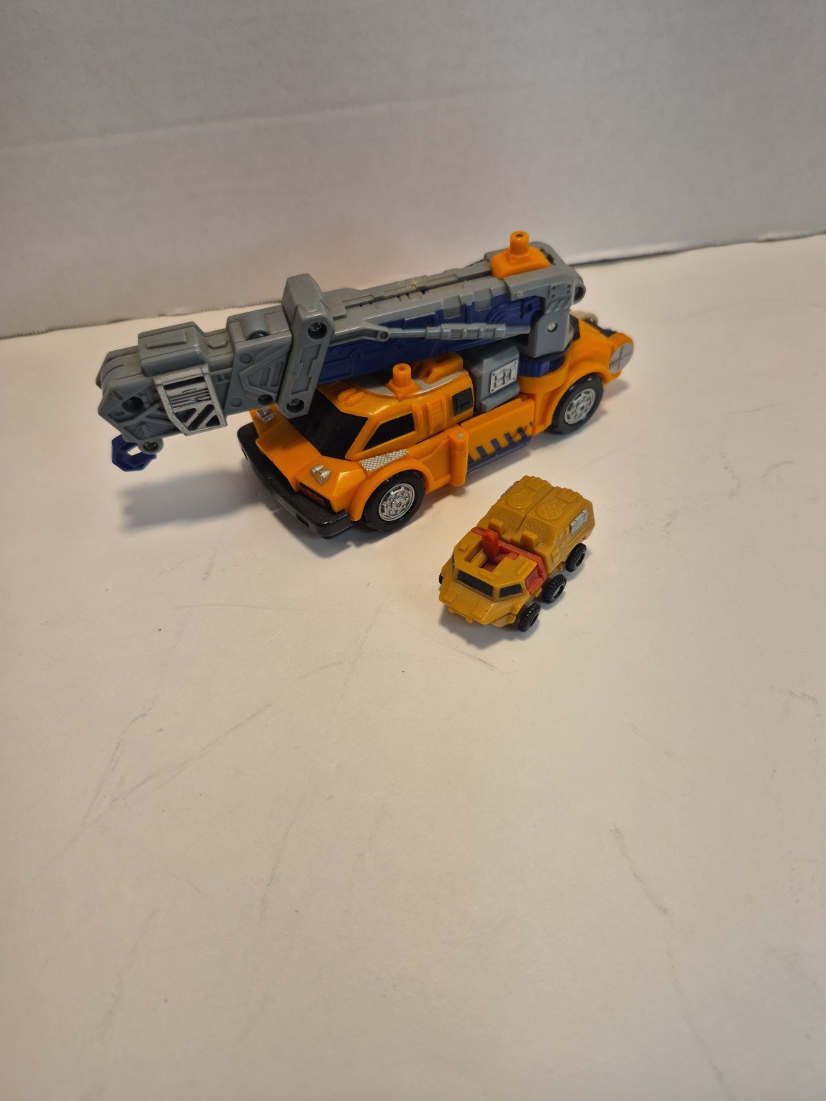 Transformers Armada Smokescreen with Mini-Con