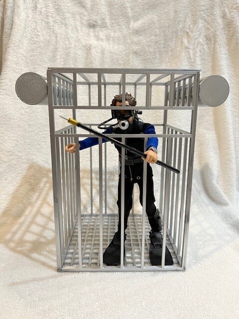 JAWS – Replica Cage (Neca Scale) Hooper not included