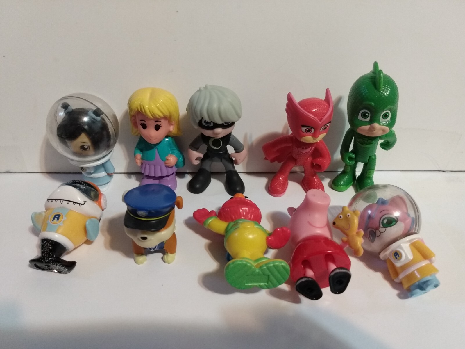 Mixed Lot of 10 figures Ryan’s World PJ Masks Paw Patrol Elmo 2-3″ inches tall