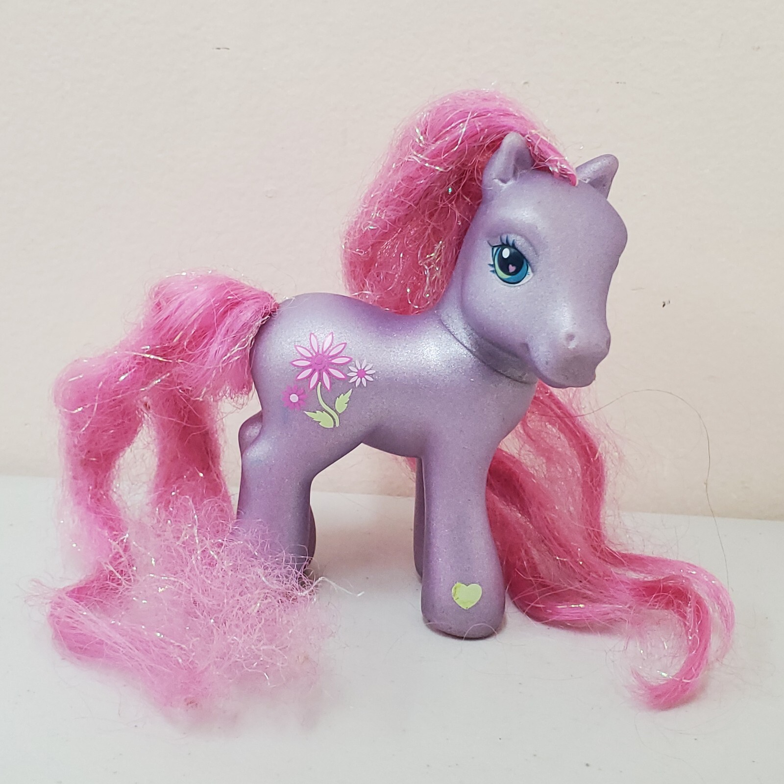 Hasbro My Little Pony G3 PETAL BLOSSOM 2003 Super Long Hair Pony
