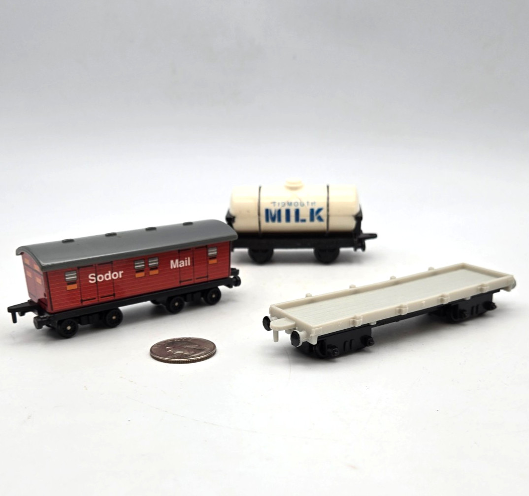 Ertl Thomas Tank & Friends Railway Plastic Train Lot x3 Mail Coach Milk Tanker