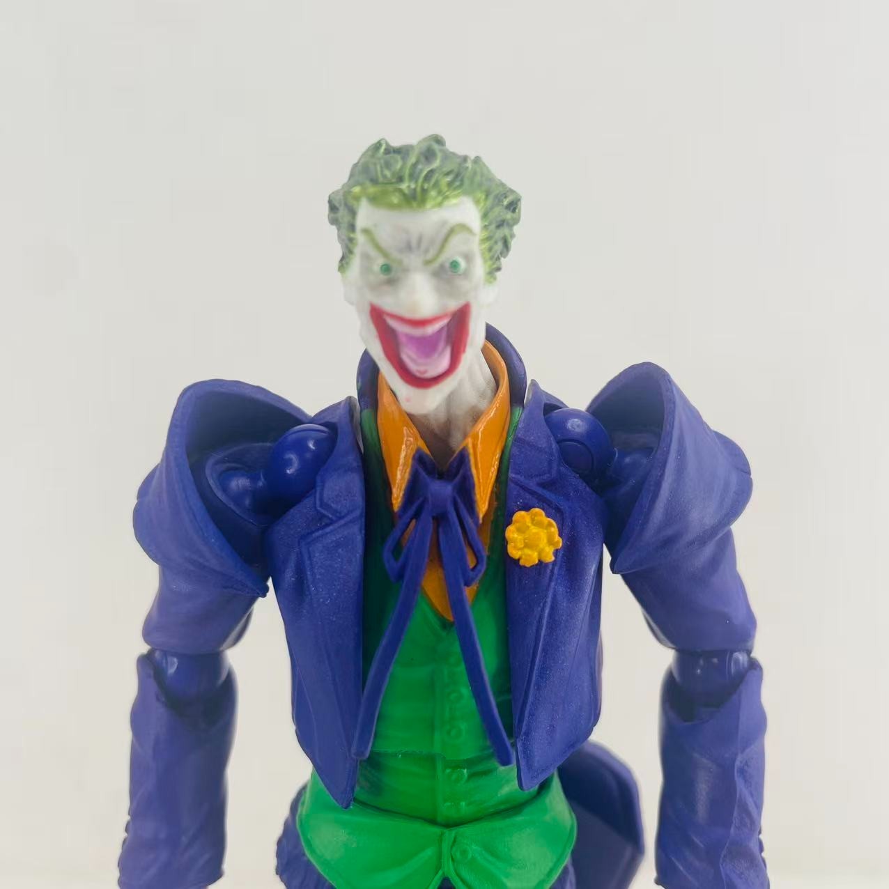 The Joker Ver.1.5 6-inch DC Action Figure Revoltech Amazing Yamaguchi Toys