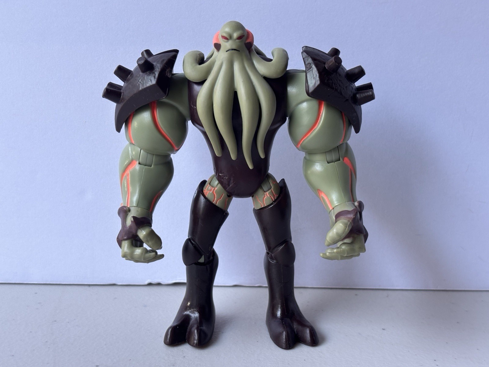 2017 Playmates Cartoon Network Ben 10 Vilgax 5” Action Figure Green