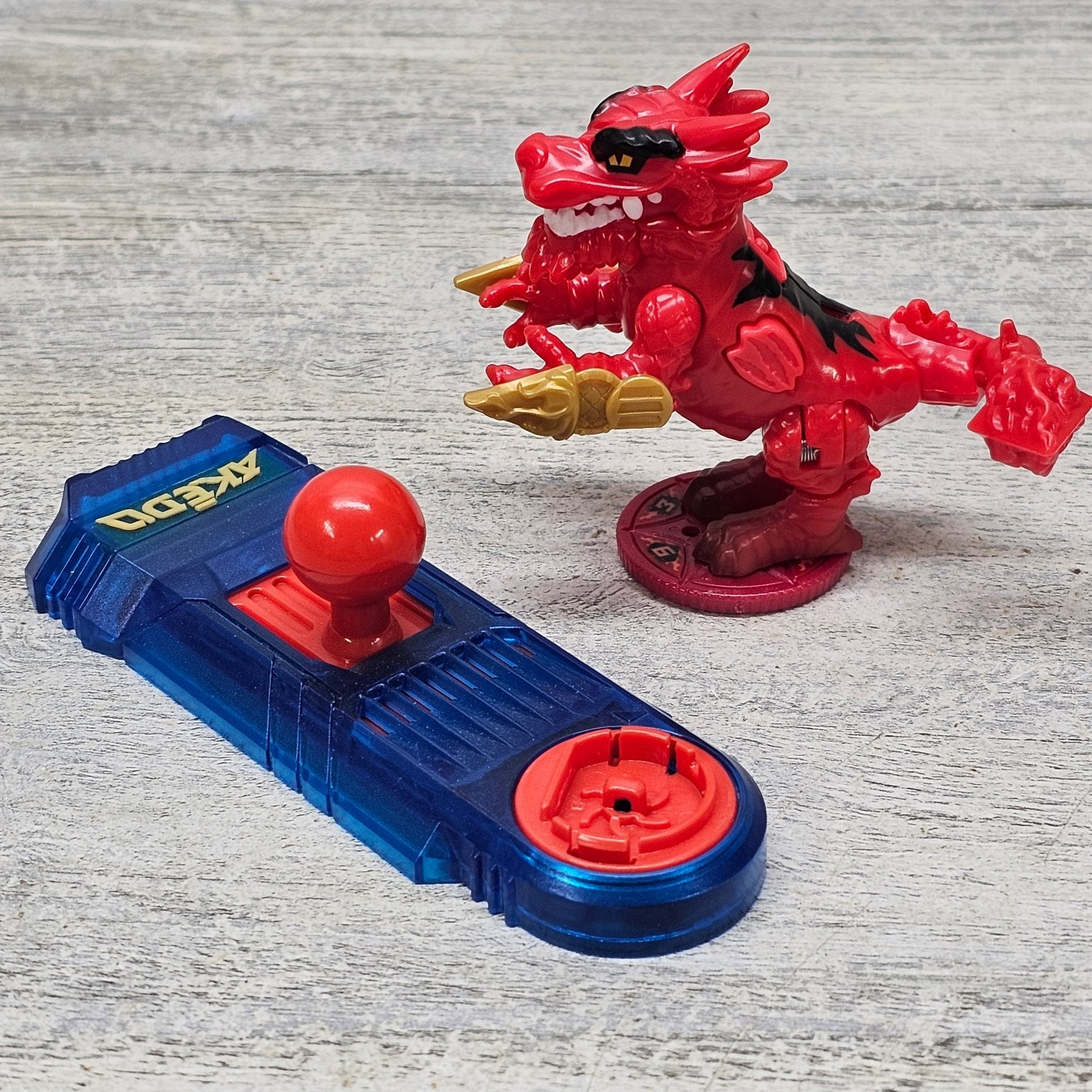 2024 Legends of Akedo Ninja Fury Series 7 Scorched Claw Ninja Bosses Controller