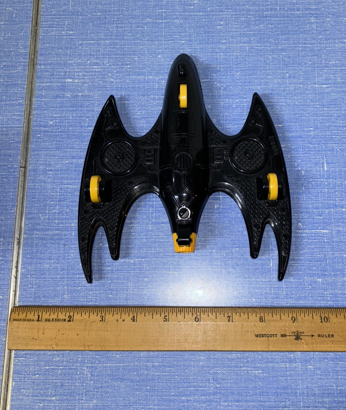Krypto 2004 Bat Hound Ace Racer Batman Dog Batmobile Mattel Super Dog Cartoon