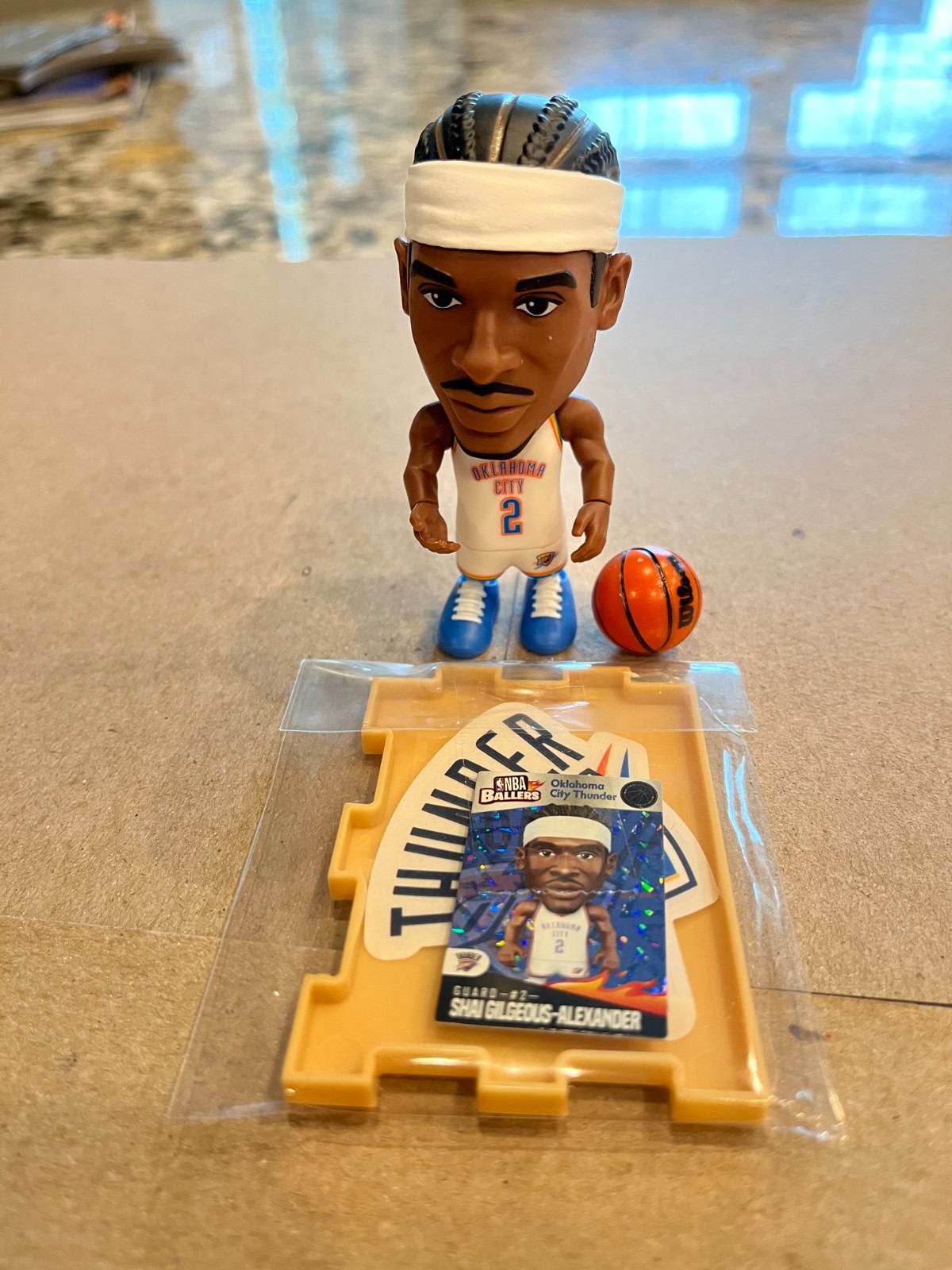 Zuru NBA Ballers Series #2 Shai Gilgeous-Alexander WHITE Jersey OKC BLOWOUT READ