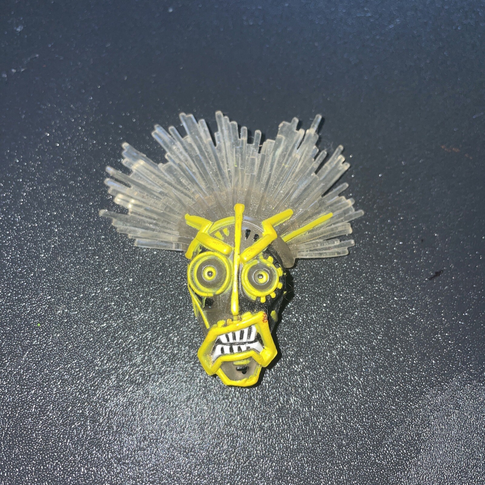 1998 Toy Biz X Men The New Mutants Warlock Action Figure Mask Part