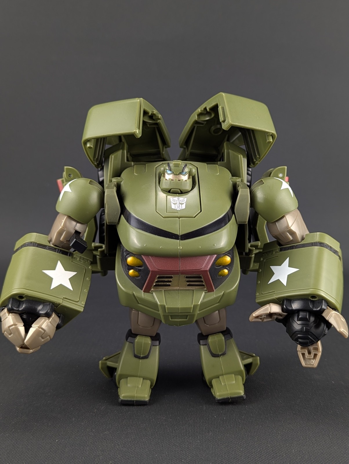 Transformers Animated Bulkhead complete Hasbro Voyager Class TRU 2009