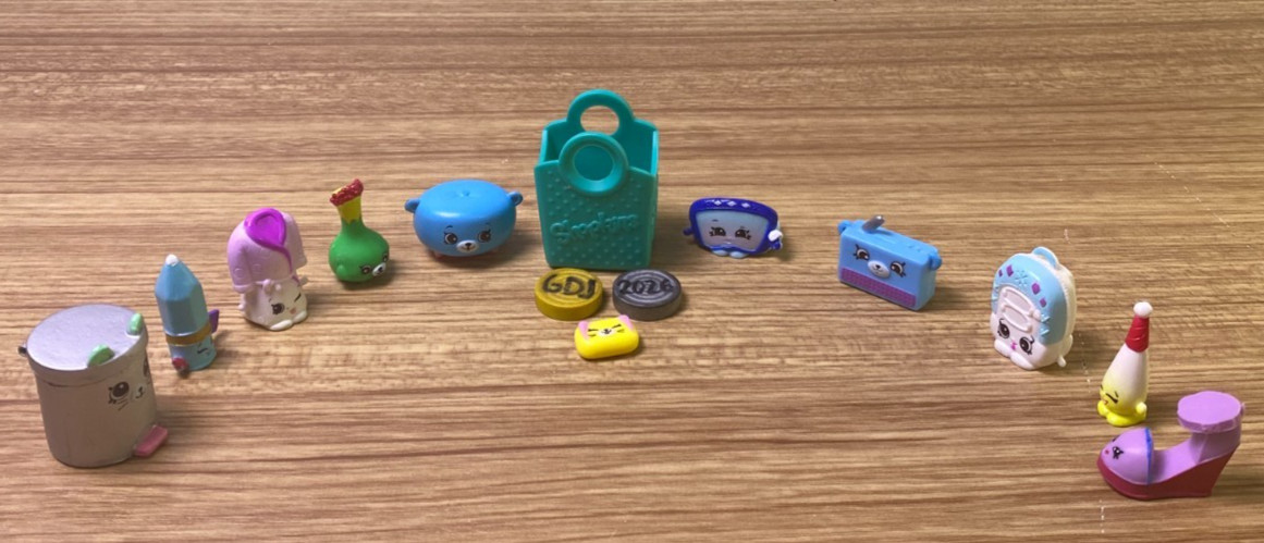 Shopkins 12-Piece Collection of Mixed Assortment of Figures -GDJ-A-1029