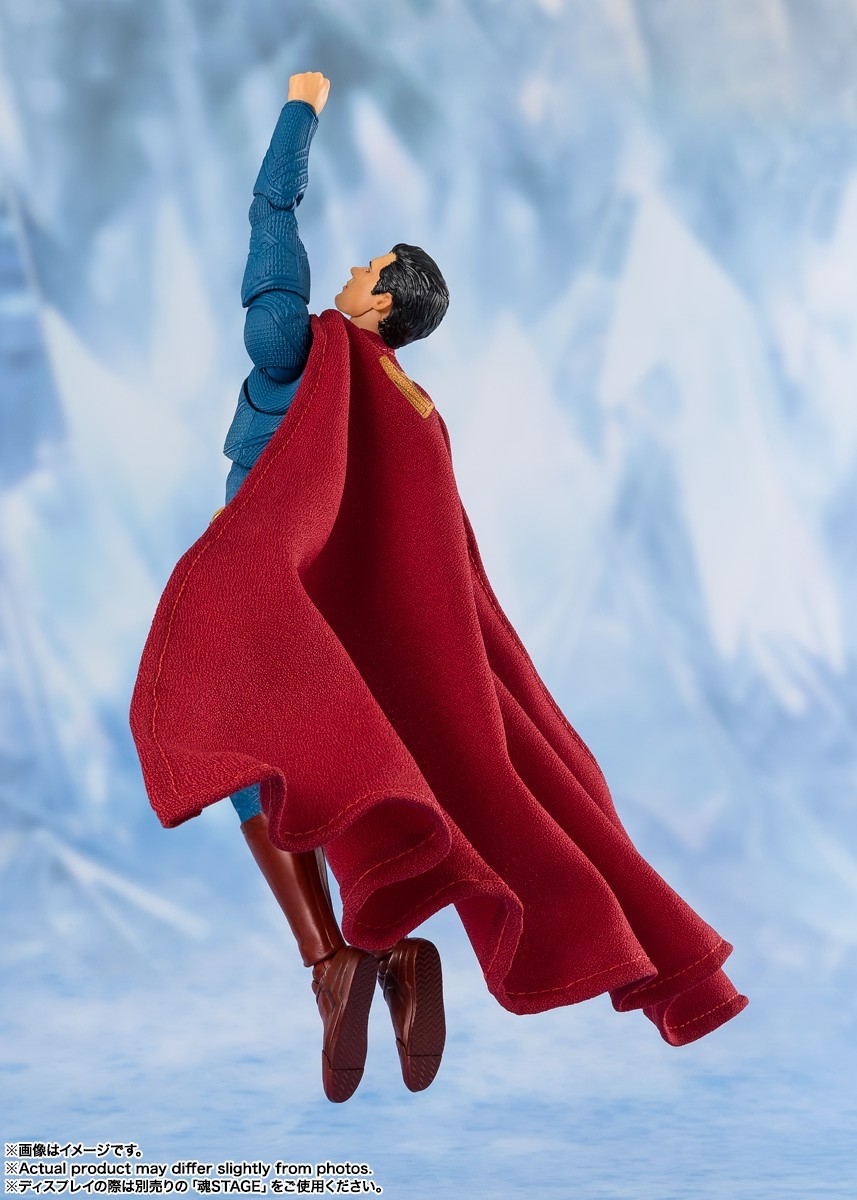 S.H.Figuarts Superman (SUPERMAN) TAMASHII NATIONS Action Figure Japan New