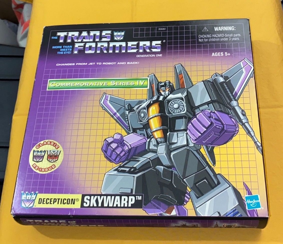 Transformers TRU Commemeorative Series IV SKYWARP in box FREE SHIP