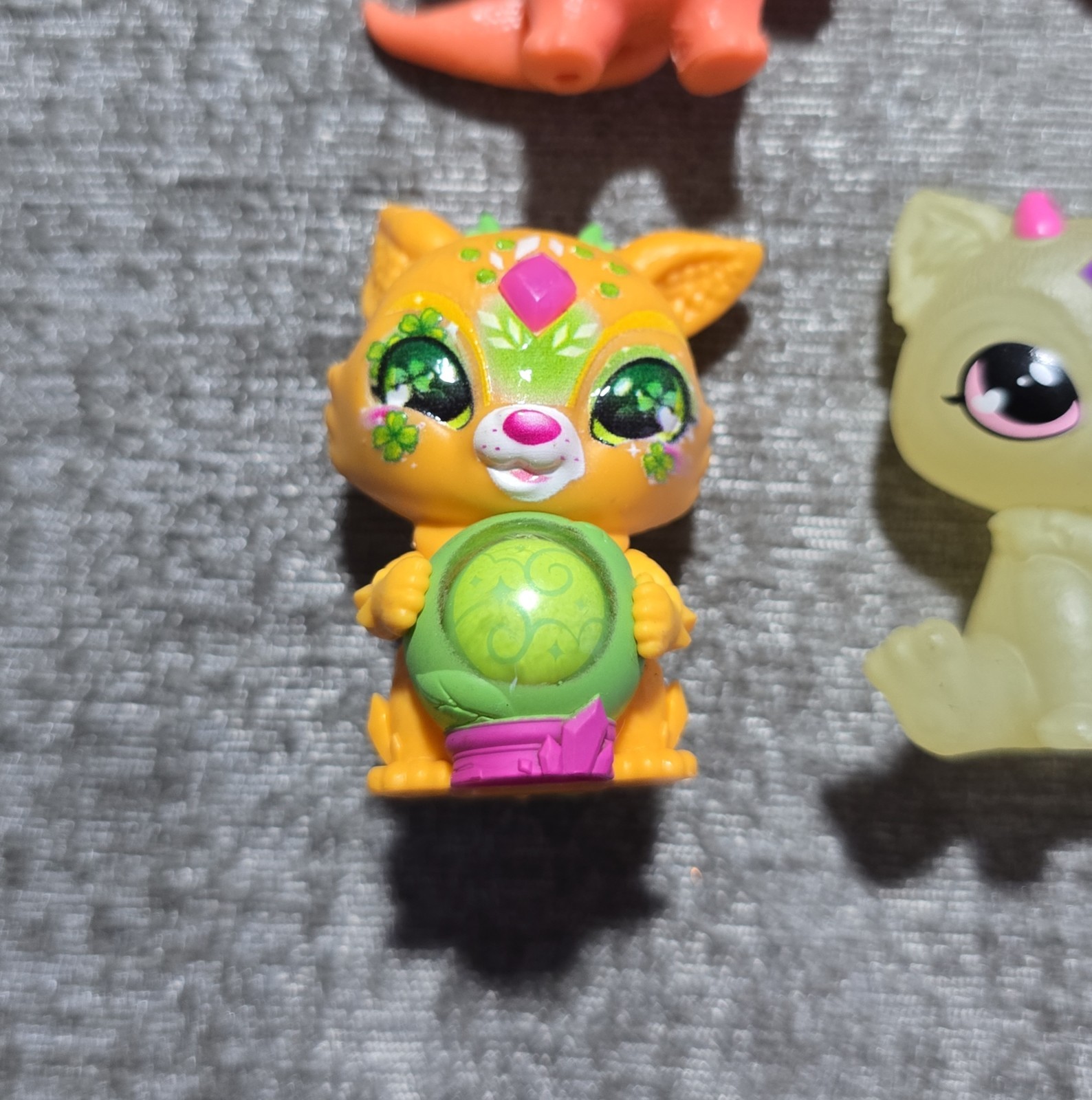 Lot of 25 – Magic Mixies Mixlings Magique Figures Moose Kids Toys Mini Figures