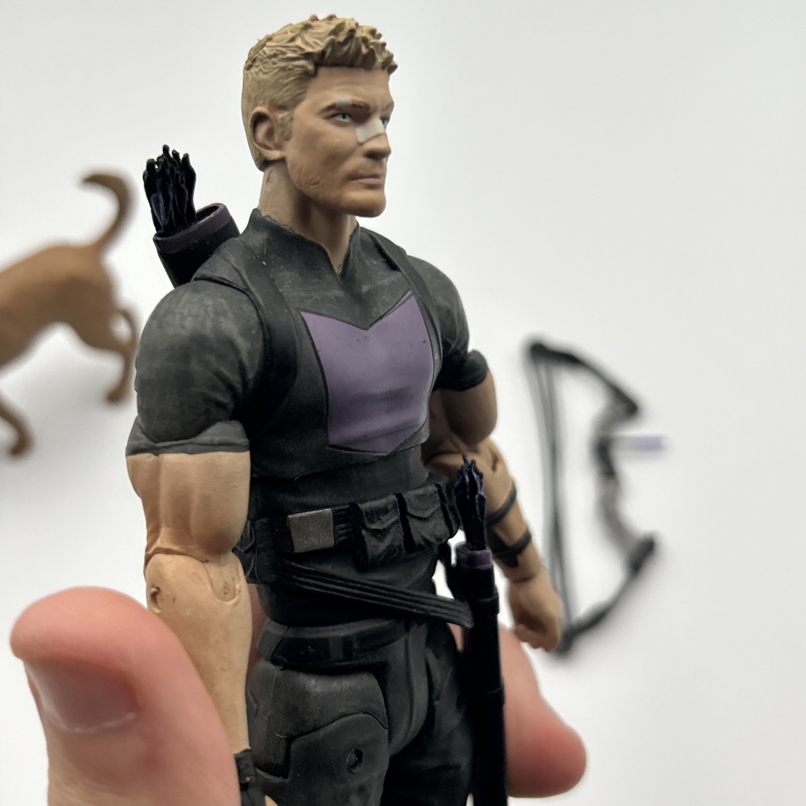Marvel Select 2022 HAWKEYE Special Collector Edition Action Figure – PREOWNED