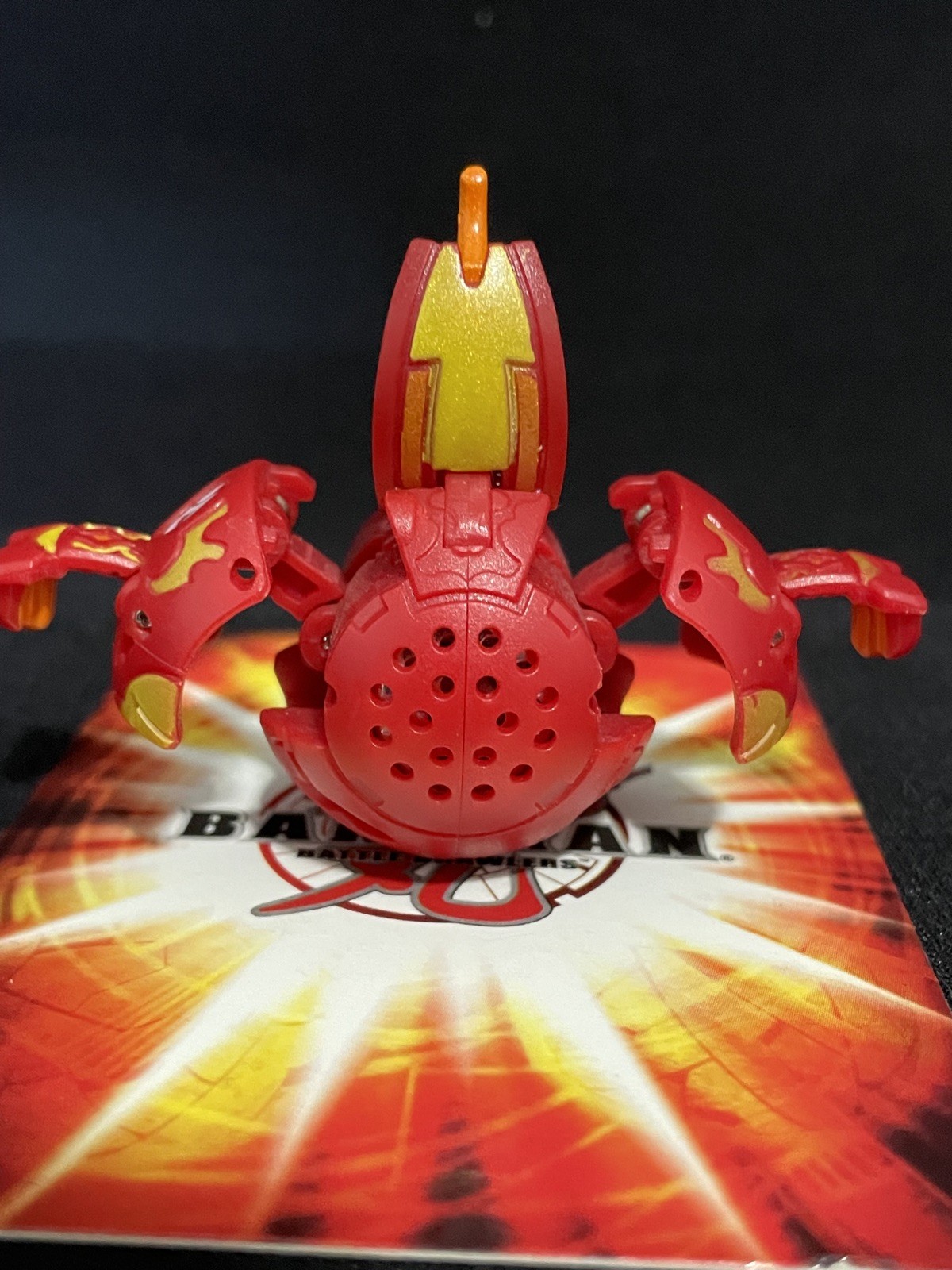 Bakugan Battle Brawlers Pyrus Lumitroid BakuBolt – no card batteries dead