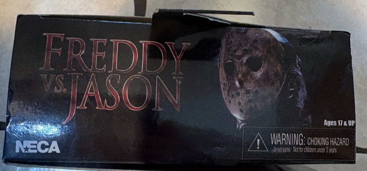 NECA Freddy VS Jason Voorhees Ultimate 7in Scale Action Figure 2019 Pristine Box