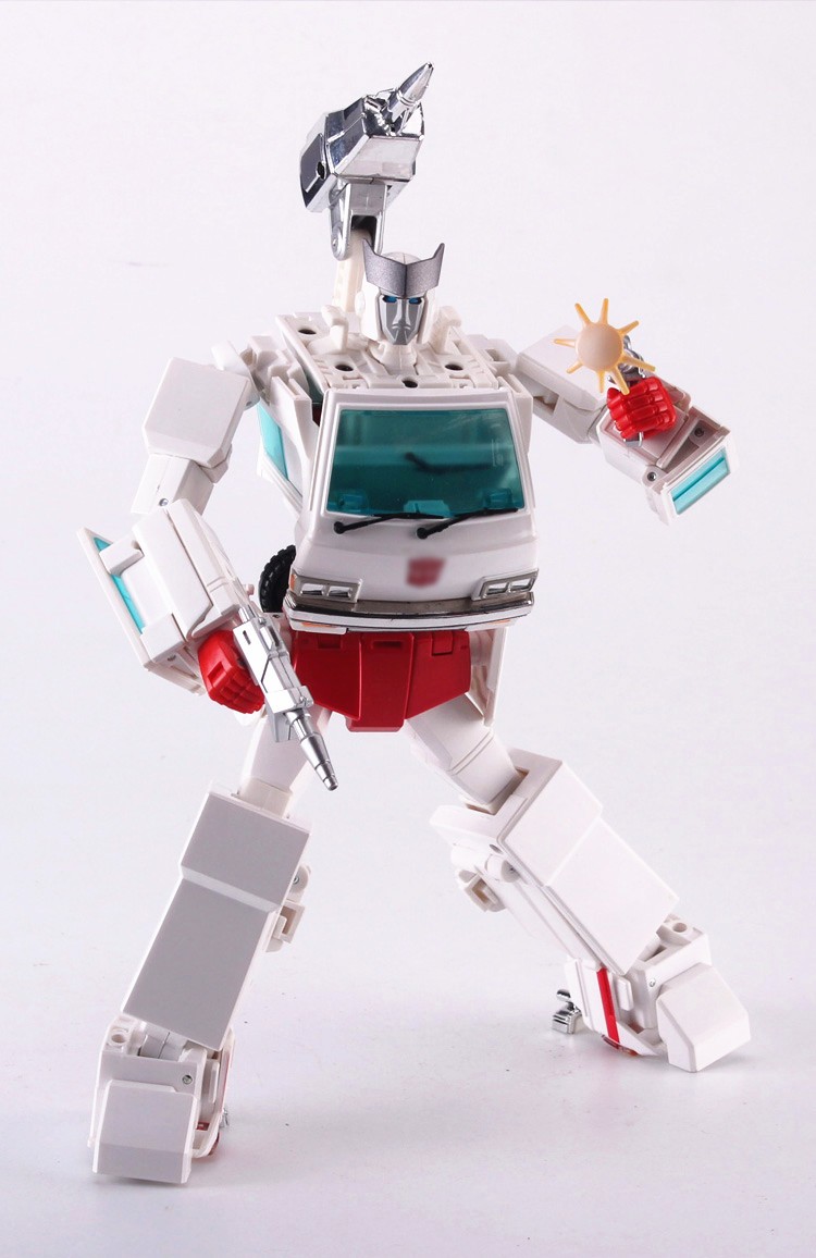 Masterpiece MP30 Ratchet 6″ Action Figure Toy New in Box