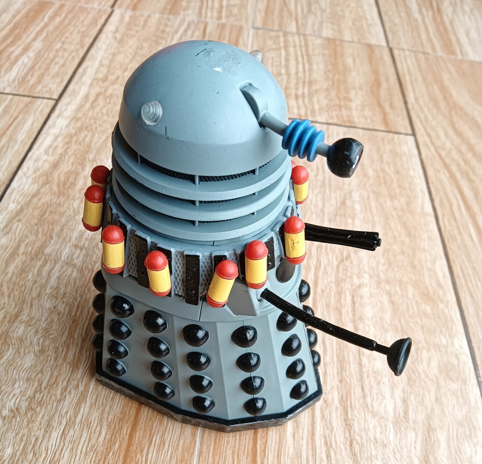 Doctor Who Suicide Bomb Dalek figure 5″ old