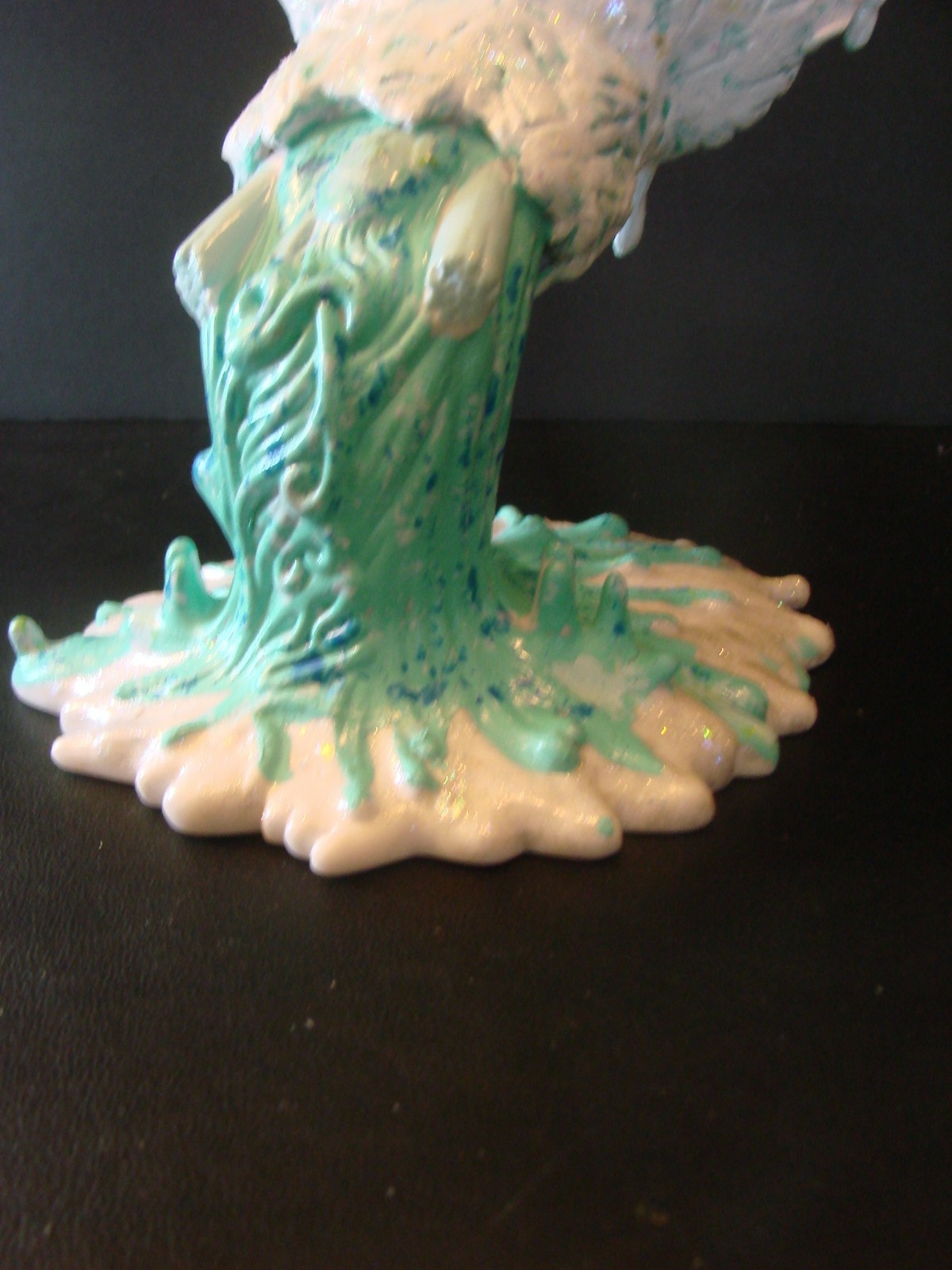 ICE HAND Custom Kidrobot Santa Cruz Screaming Hand Figure