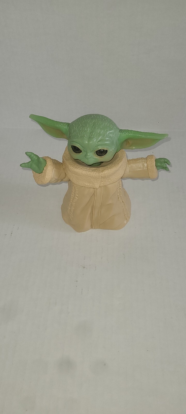 Hasbro Star Wars – The Child 7.5in. Action Figure (F1116)