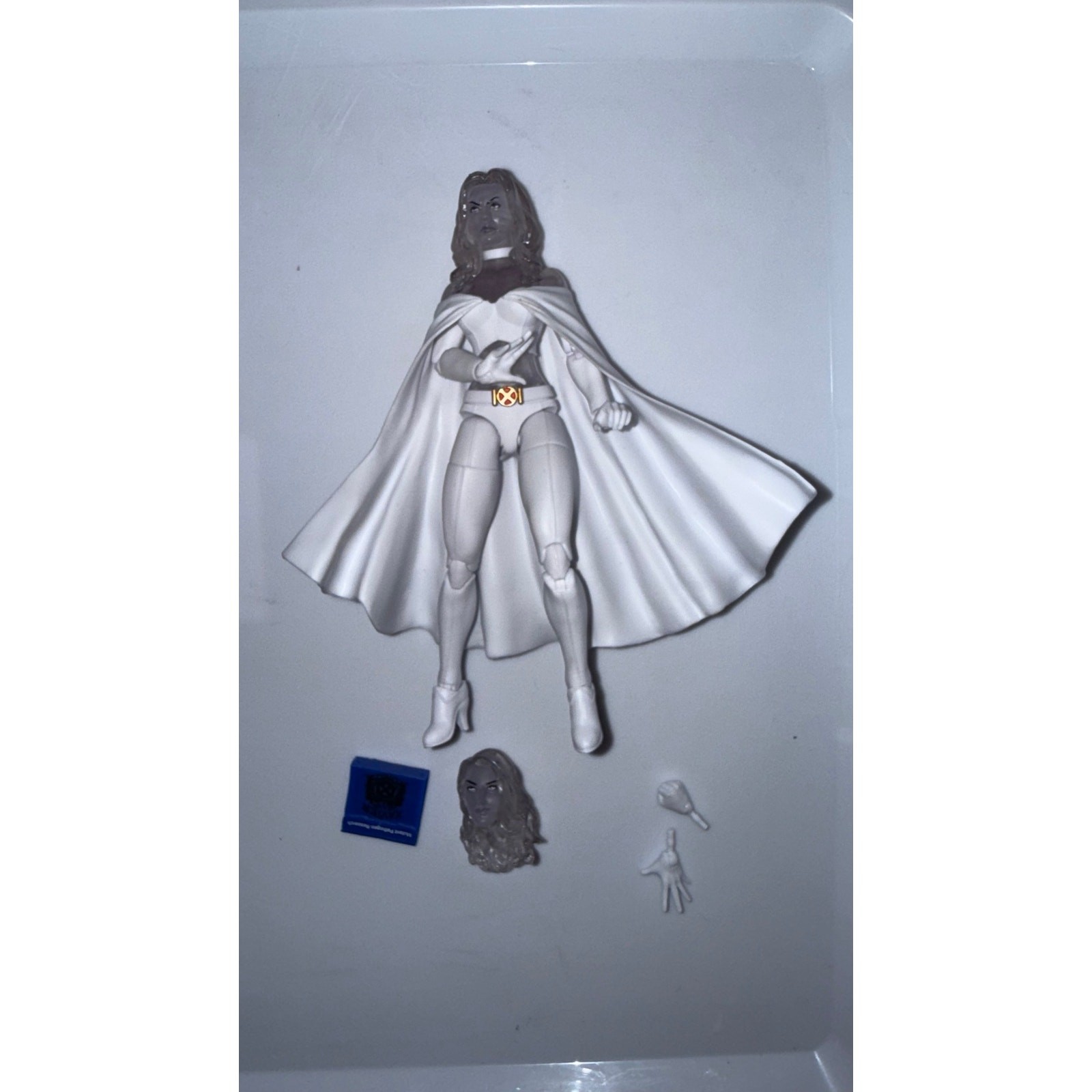 Hasbro Marvel Legends Retro Diamond Form Emma Frost Figure 6″ X Men White Queen