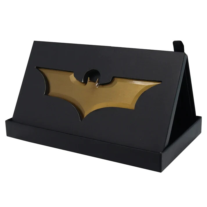 DC Comics Batman Limited Edition The Dark Knight Replica Batarang RARE LE