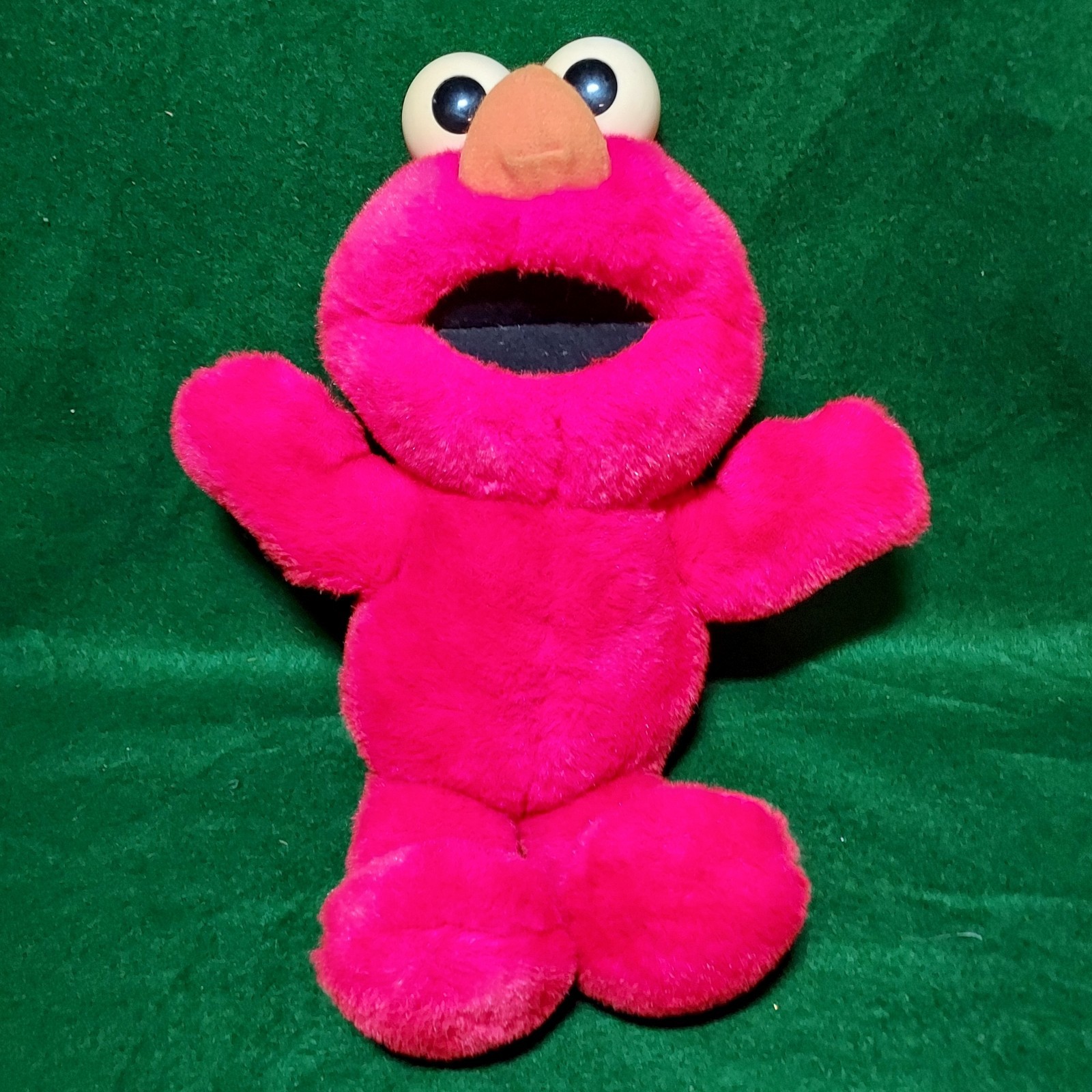 Vintage 1995 TYCO Tickle Me Elmo Original 16″ WORKING!