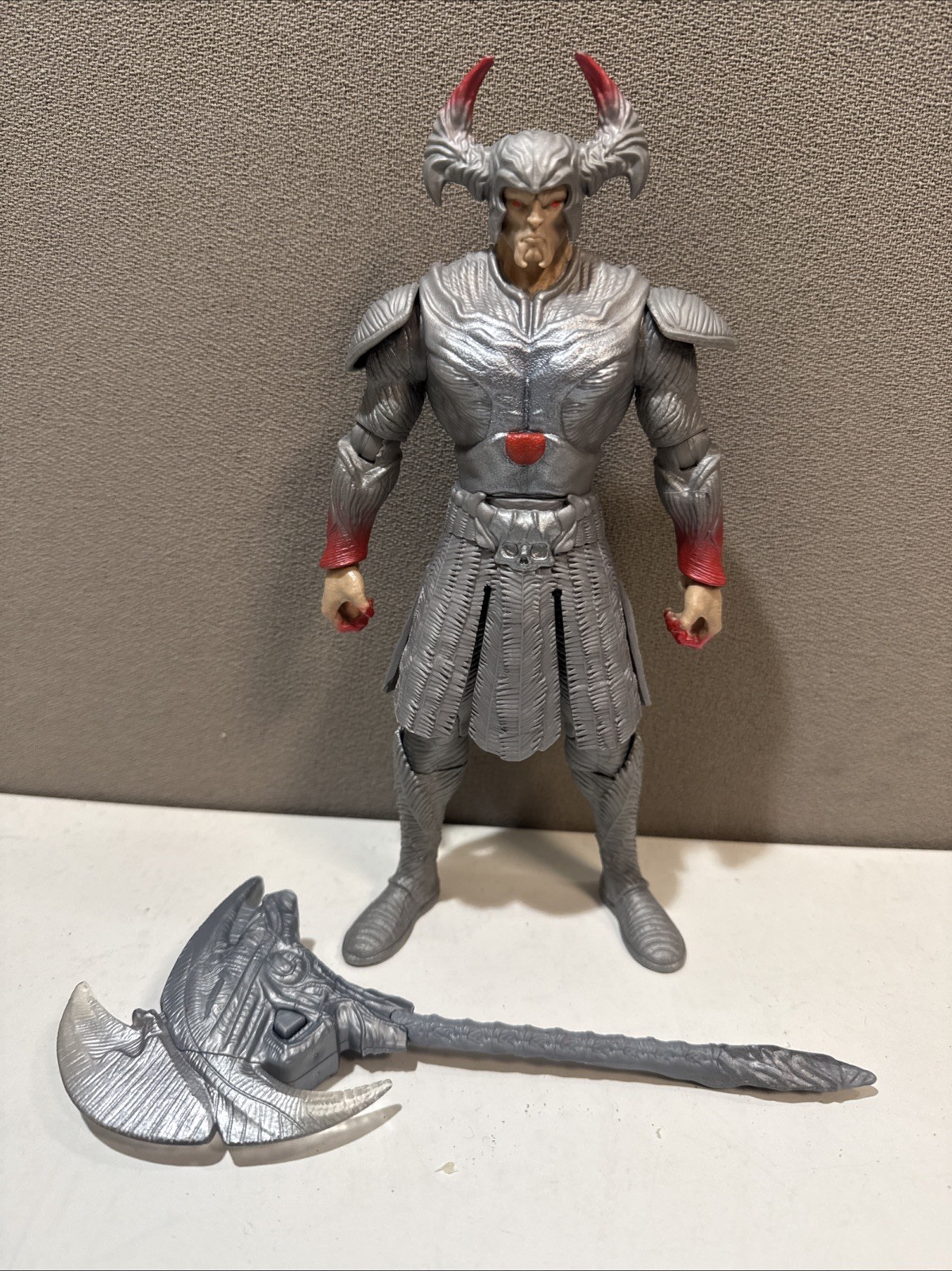 DC MULTIVERSE STEPPENWOLF JUSTICE LEAGUE VILLAIN ACTION FIGURE LIGHT UP AXE