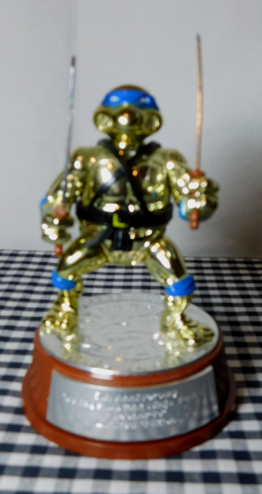 Vintage Leonardo Teenage Mutant Ninja Turtle 5th Anniversary Limited Ed. 1992