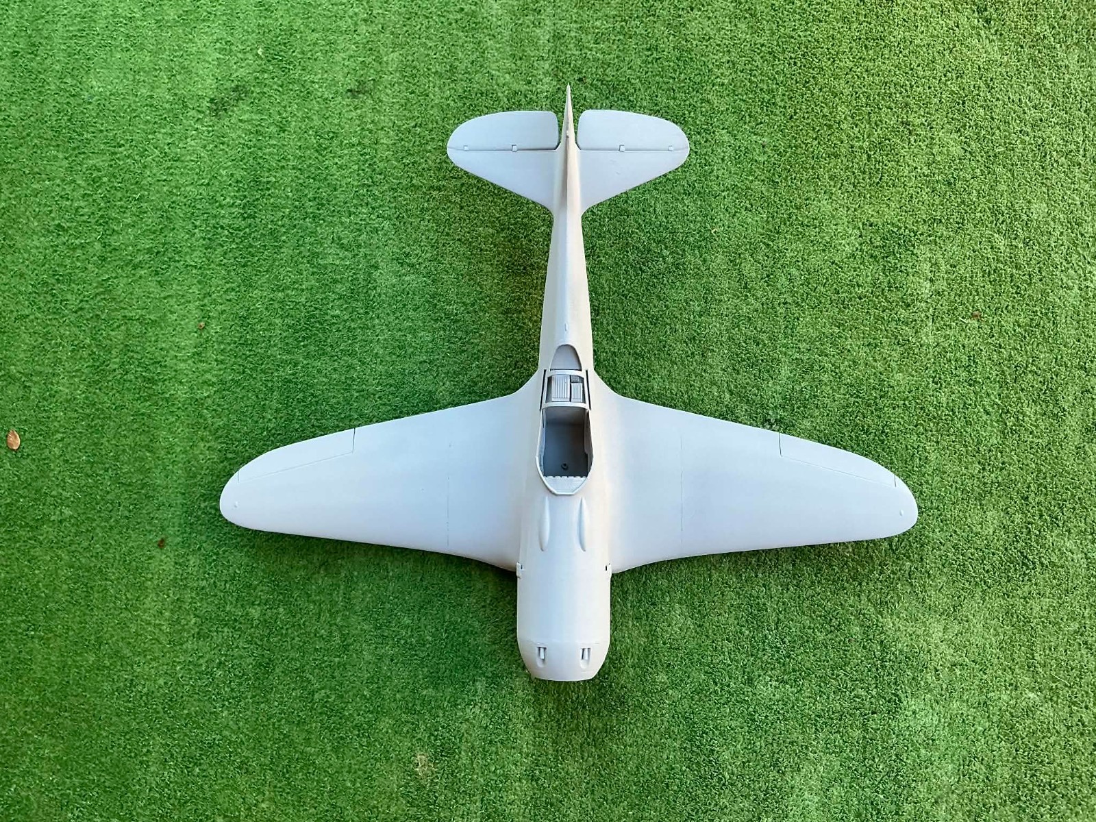 1:18 scale Lavochkin La-7 Model Kit-Disassembled and Unpainted