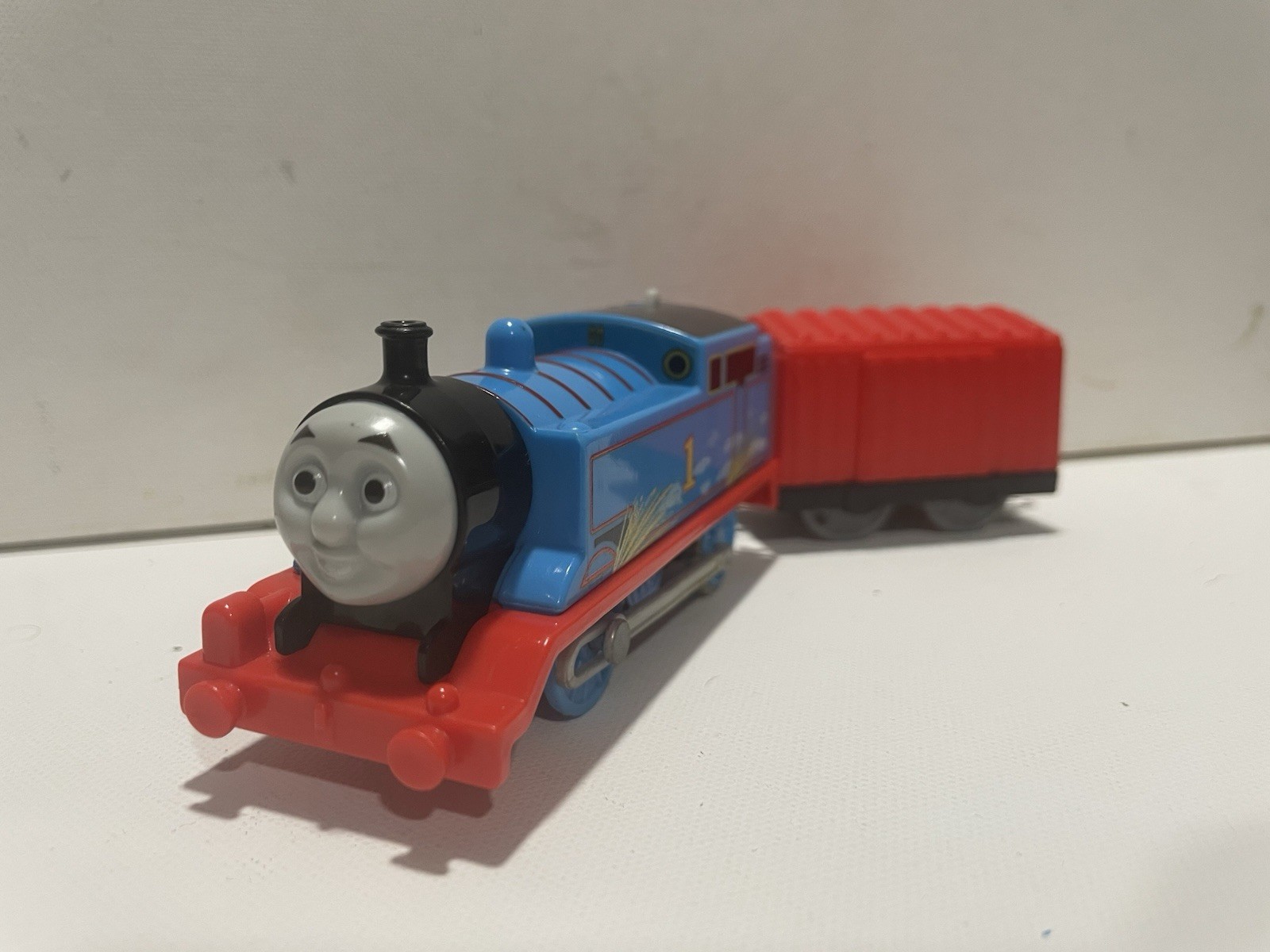 Thomas & Friends 2013 Trackmaster Sparks Detail Thomas w/ Red Van (Works!)