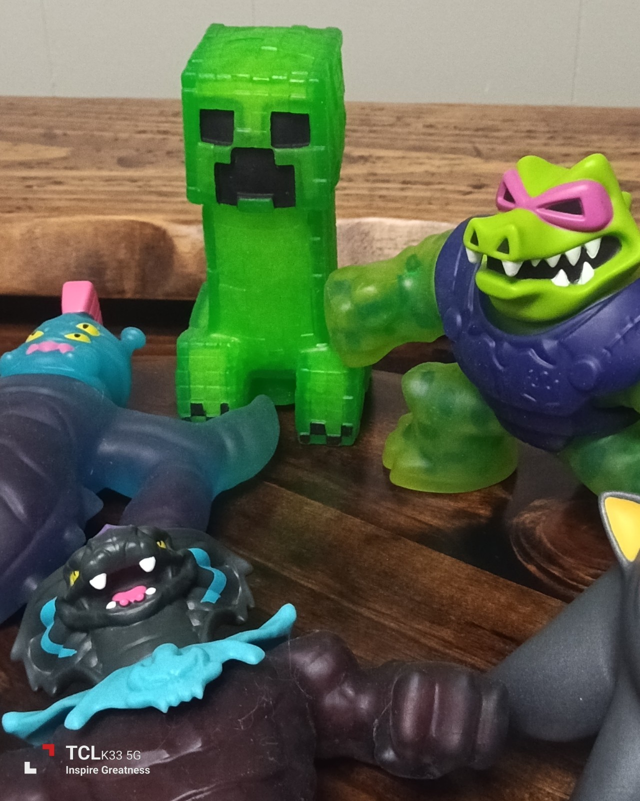 Heroes of Goo Jit Zu Lot of 11 Batman Sonic Buzz Minecraft RockJaw Shadofang Etc