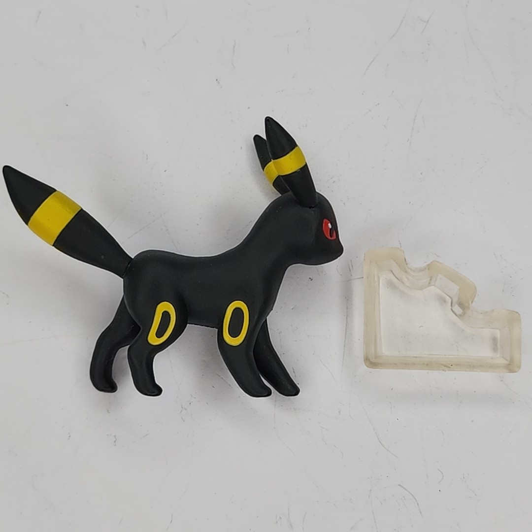 New Sealed Pokemon Scale World 1.75″ 1:20 Scale Umbreon Mini Figure Bandai Johto