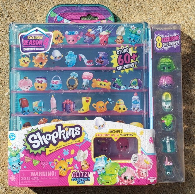 Shopkins Season 4 Glitzi Collectors Case 8 Exclusive Glitz Shopkins & Stickers