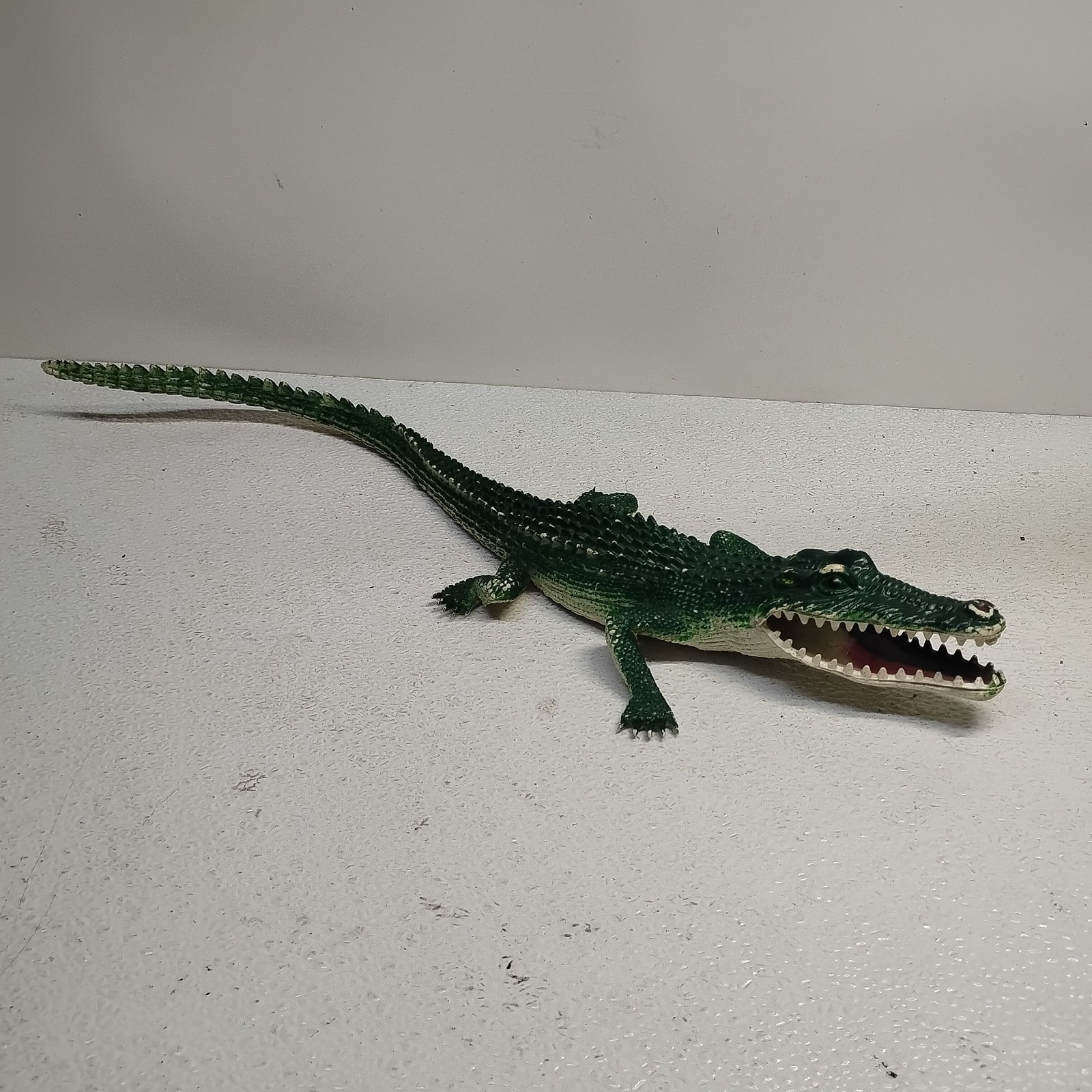 Vintage Imperial Toys Alligator Crocodile Toy Figure Rubber 17 Inches
