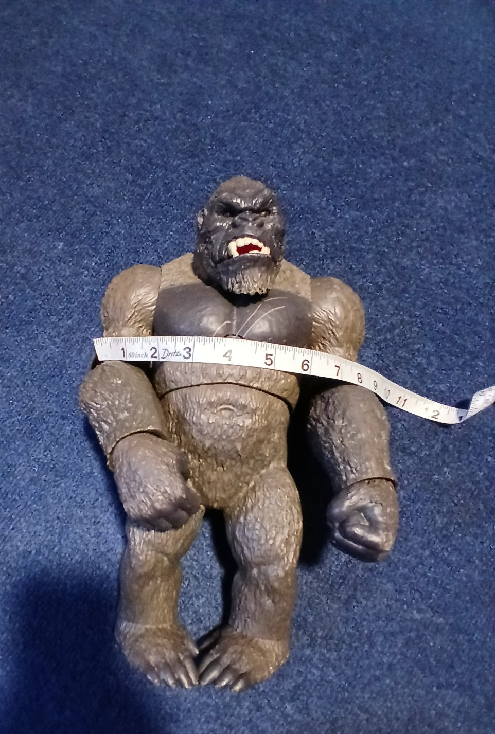 King Kong figurine, Battery 2020