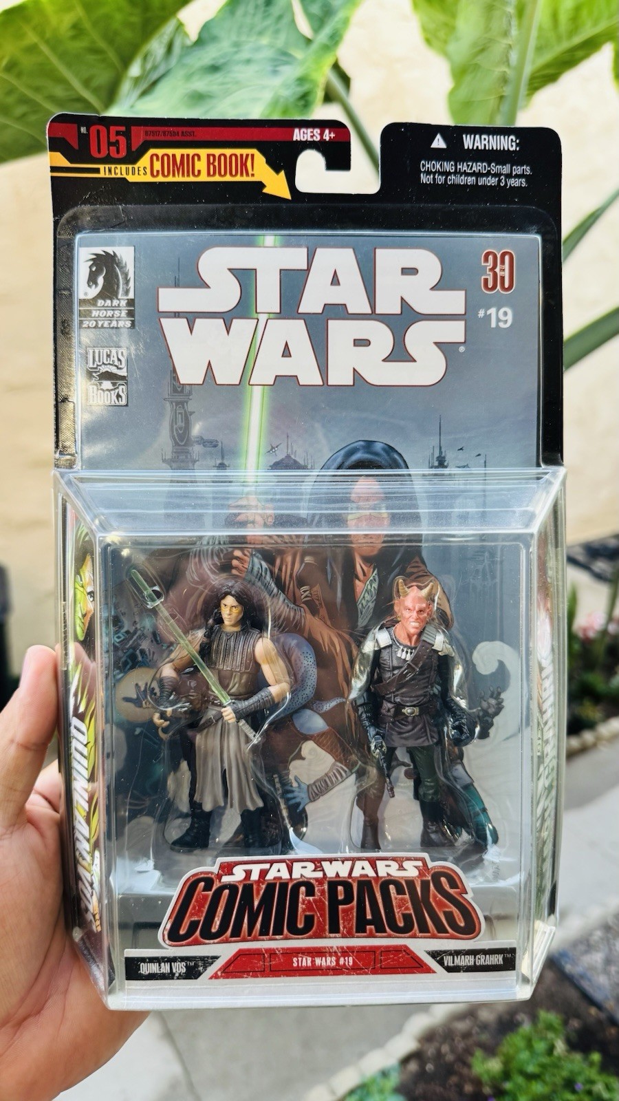 Star Wars Dark Horse Comic Packs Quinlan Vos and Vilmarh Grahrk Hasbro #19 2006
