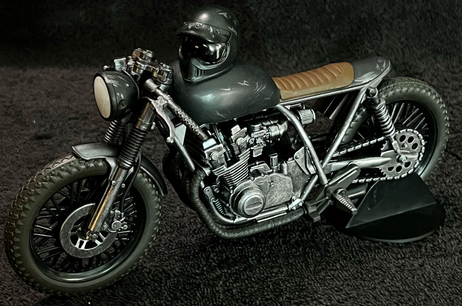 THE DRIFTER MOTORCYCLE & HELMET • THE BATMAN McFARLANE DC MULTIVERSE