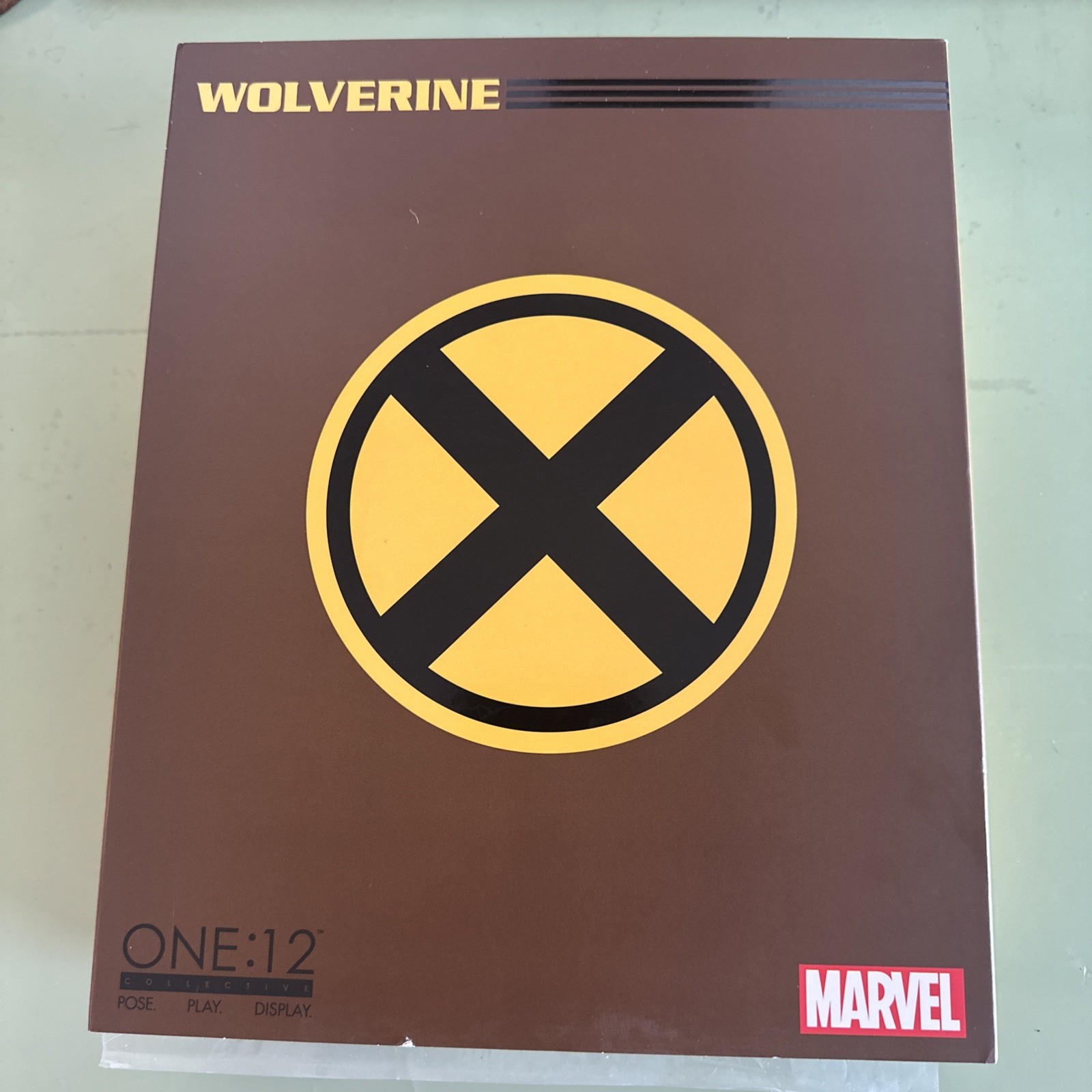 Mezco One: 12 Collective: Marvel Wolverine Action Figure