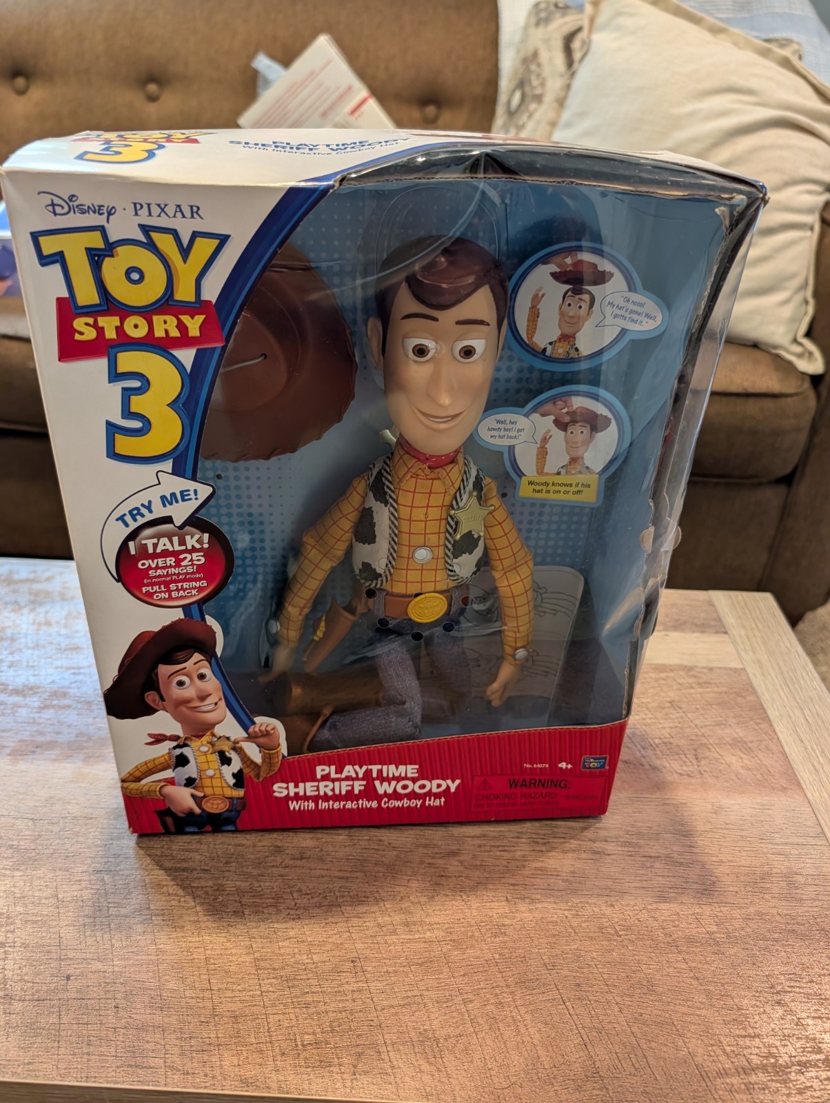 Thinkway Disney Pixar Toy Story 3 Playtime Sheriff Woody NEEDS BATTERIES Opened